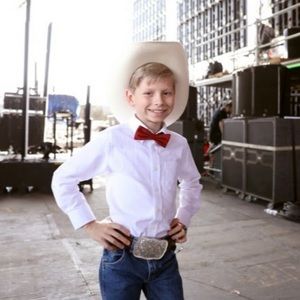 Meet your Posher, Elizabeth